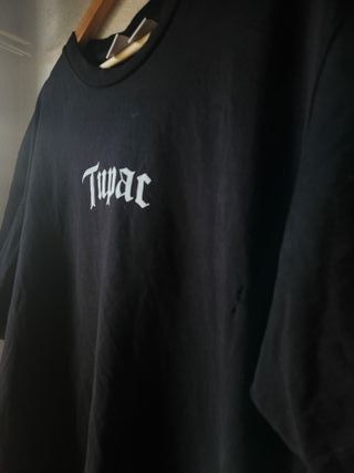 Camiseta Negra Oversize x Tupac