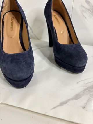 Décolleté blu in velluto eleganti