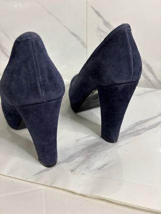 Décolleté blu in velluto eleganti