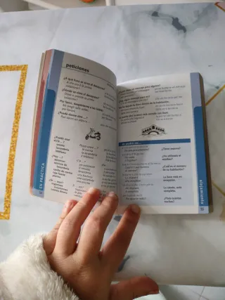 Italiano: Para El Viajero (Phrasebooks) (Spanis...