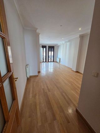 Piso en alquiler en Arapiles en Madrid