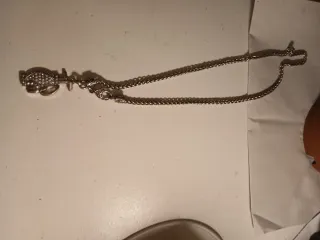 Collana girocollo con ciondolo cesta golf