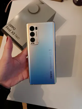 OPPO find x3 Neo