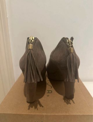 Botín Unisa Piel Gris Talla 37