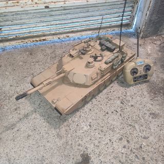 Tanque M1A2 Abrams Hobby