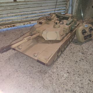 Tanque M1A2 Abrams Hobby