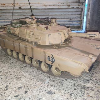 Tanque M1A2 Abrams Hobby