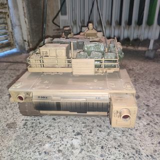 Tanque M1A2 Abrams Hobby
