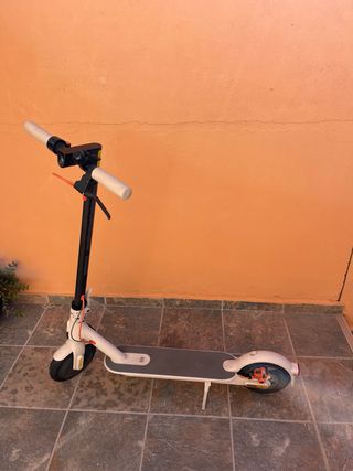 Patinete Eléctrico Xiaomi Mi Electric Scooter 3