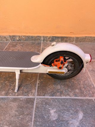 Patinete Eléctrico Xiaomi Mi Electric Scooter 3