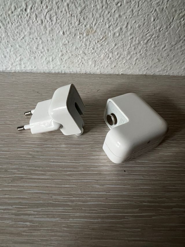 Cargador Apple 12W