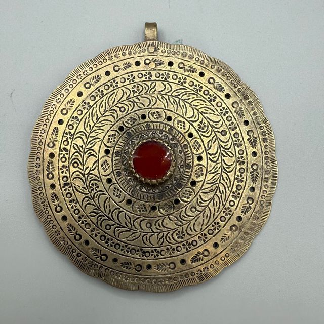 Tepelik Otomano con fecha de 1891. objeto tribal.