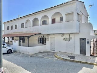 Edificio en venta en San Enrique-Guadiaro-Pueblo Nuevo en San Roque