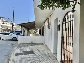 Edificio en venta en San Enrique-Guadiaro-Pueblo Nuevo en San Roque