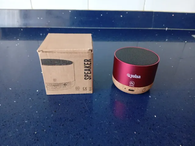 Altavoz Portátil JULSA Rojo y Marrón