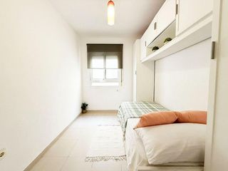 Piso en venta en El Puerto - Romanilla en Roquetas de Mar