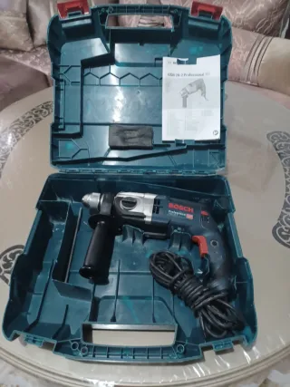 Taladro   Bosch Profesional con Caja