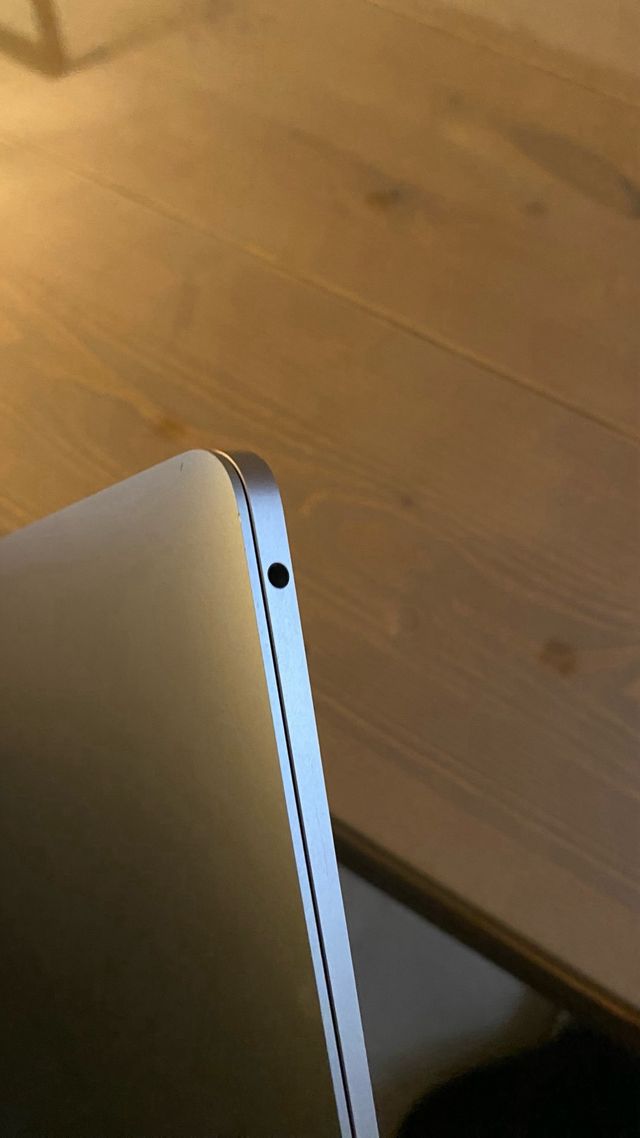 MacBook Air 13” 256gb 2018
