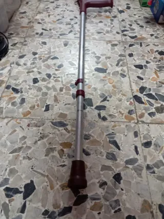 Muleta alzable FREMAP