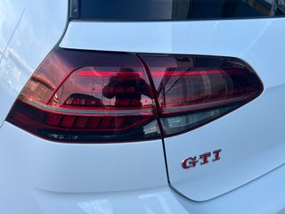 Volkswagen Golf GTI PERFORMANCE DSG 245CV