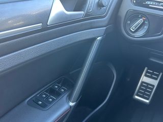 Volkswagen Golf GTI PERFORMANCE DSG 245CV