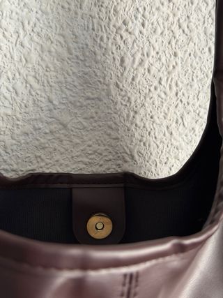 Bolso shopper marrón en piel sintética