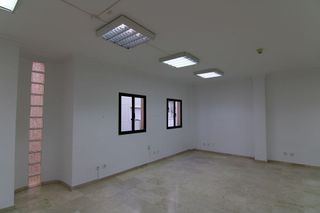 Oficina en alquiler en Arenales - Lugo - Avenida Marítima en Palmas de Gran Canaria(Las)