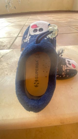 Ciabatte bimbo fantasma