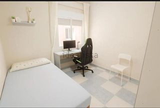 Piso en alquiler en Centro - Sagrario en Granada