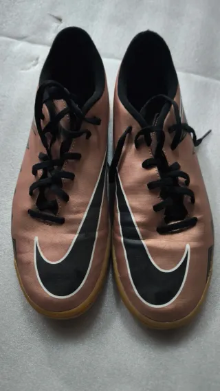 Zapatillas Nike Talla 44 Dorado/Negro