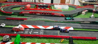 Scalextric completo.