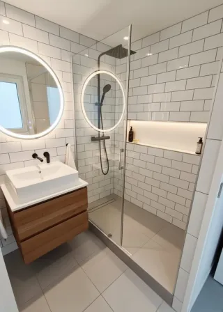 Reforma Integral de Baños, Cocinas y Pisos!