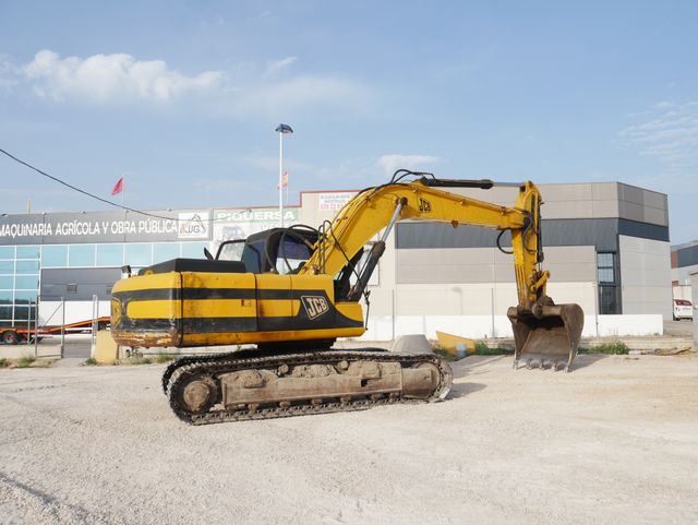 Excavadora JCB JS 200