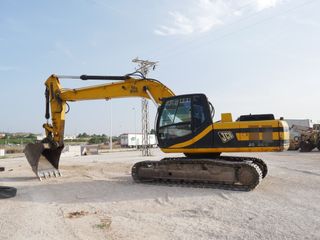 Excavadora JCB JS 200