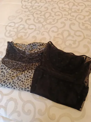 Blusas Blanco Animal Print y Negro Encaje