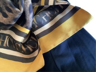 CH Carolina Herrera Blusa