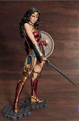 Figura Wonder Woman Kotobukiya