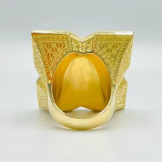Anillo Medusa Nacar Cuadrado 18K