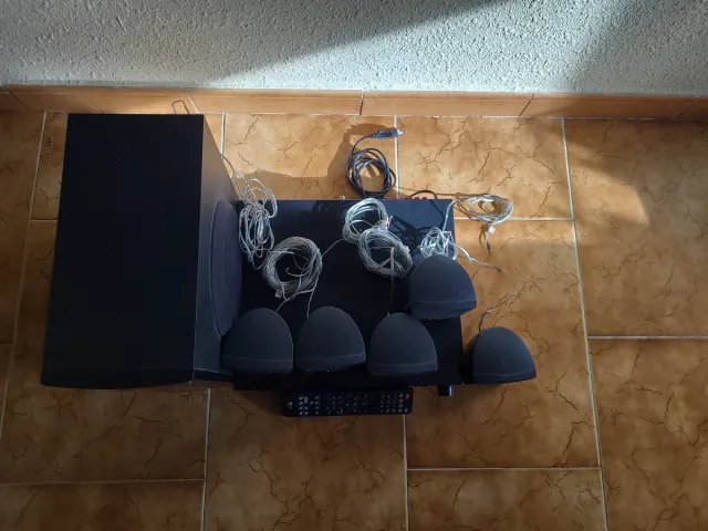 Home Cinema LG DVD Altavoces y Subwoofer