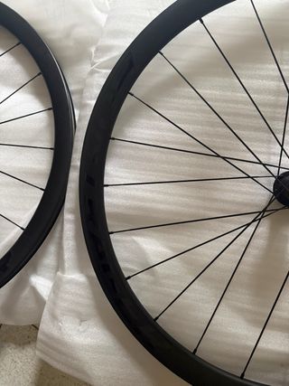 Ruedas Bontrager Carbono poca salida nuevo