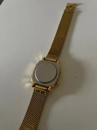 Reloj de mujer como nuevo,elegante.
