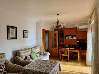 Piso en venta en Iznájar