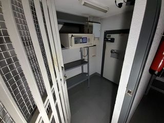 Local comercial en venta en Úbeda