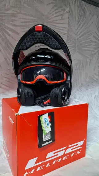 LS2, Casco modular moto