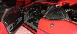 BMW M1 marca Norev escala 1,18