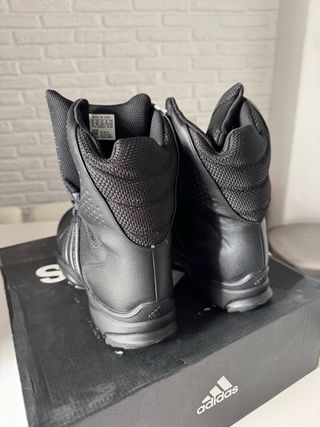 - 42 2:3 Botas Adidas GSG 9.2 policía seguridad