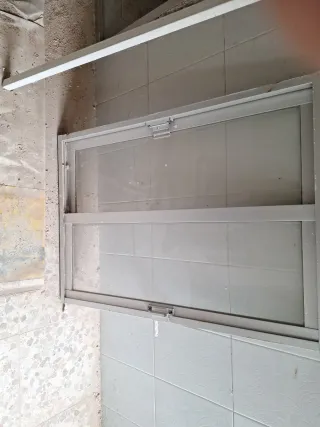 Ventana aluminio 75x105