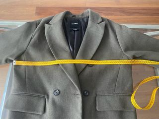 Abrigo oversize Pull&Bear verde oliva