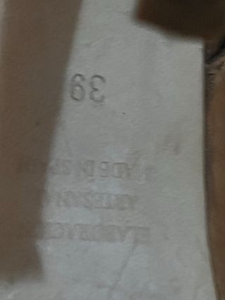 Tacones marrones talla 39.