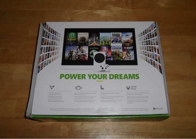 Xbox Series S Bianca - 1 settimana di utilizzo e due controller